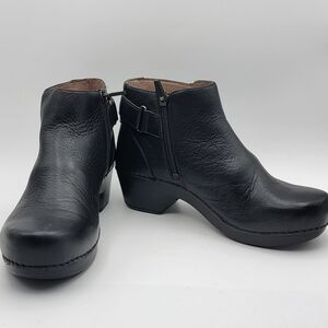 Dansko Black Leather Ankle Boots SIZE 37